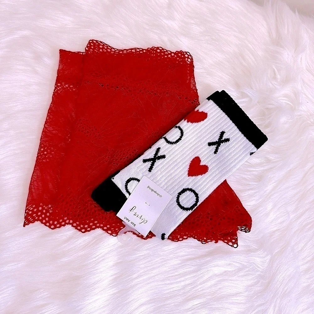 BUNDLE - BootayBag Red Flower Boyshort Panties Size Small + White XOXO Socks